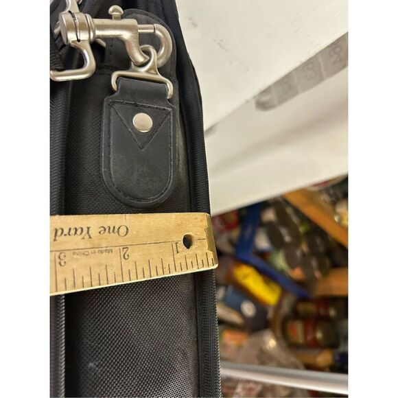 Gateway black laptop bag 16"x14" - Picture 9 of 10